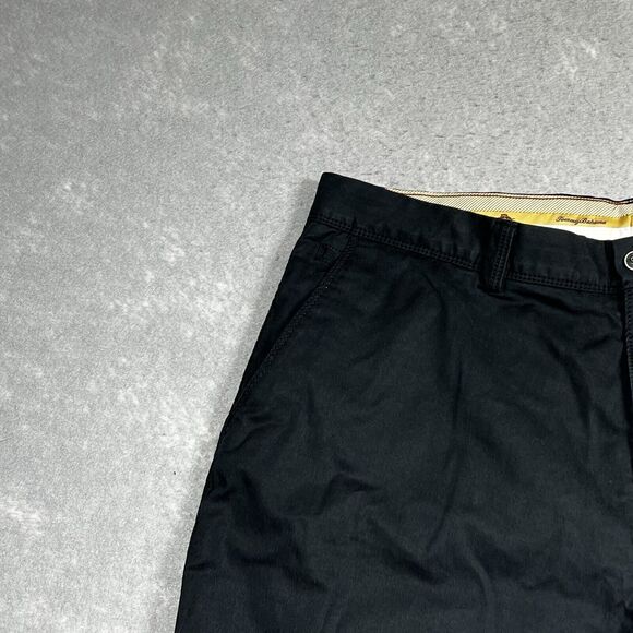 Tommy Bahama Shorts Mens Size 38 Black Solid Cotton Tencel Spandex Casual Chino - Picture 3 of 13